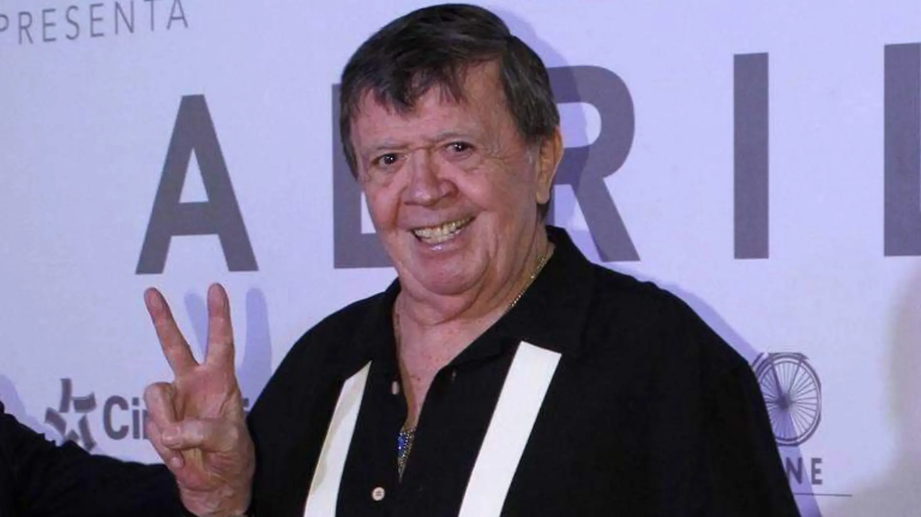 Chabelo - Cuarto Oscuro